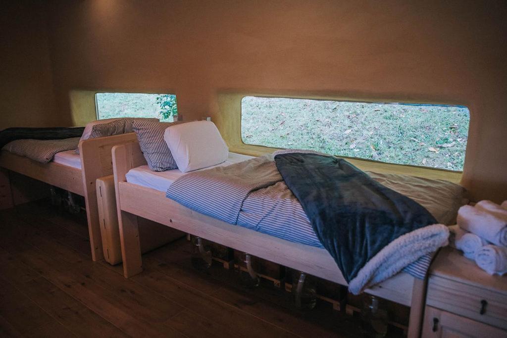 Апартаменты Sleeping With Bees - Tourist Farm Muha Гросупле Экстерьер фото